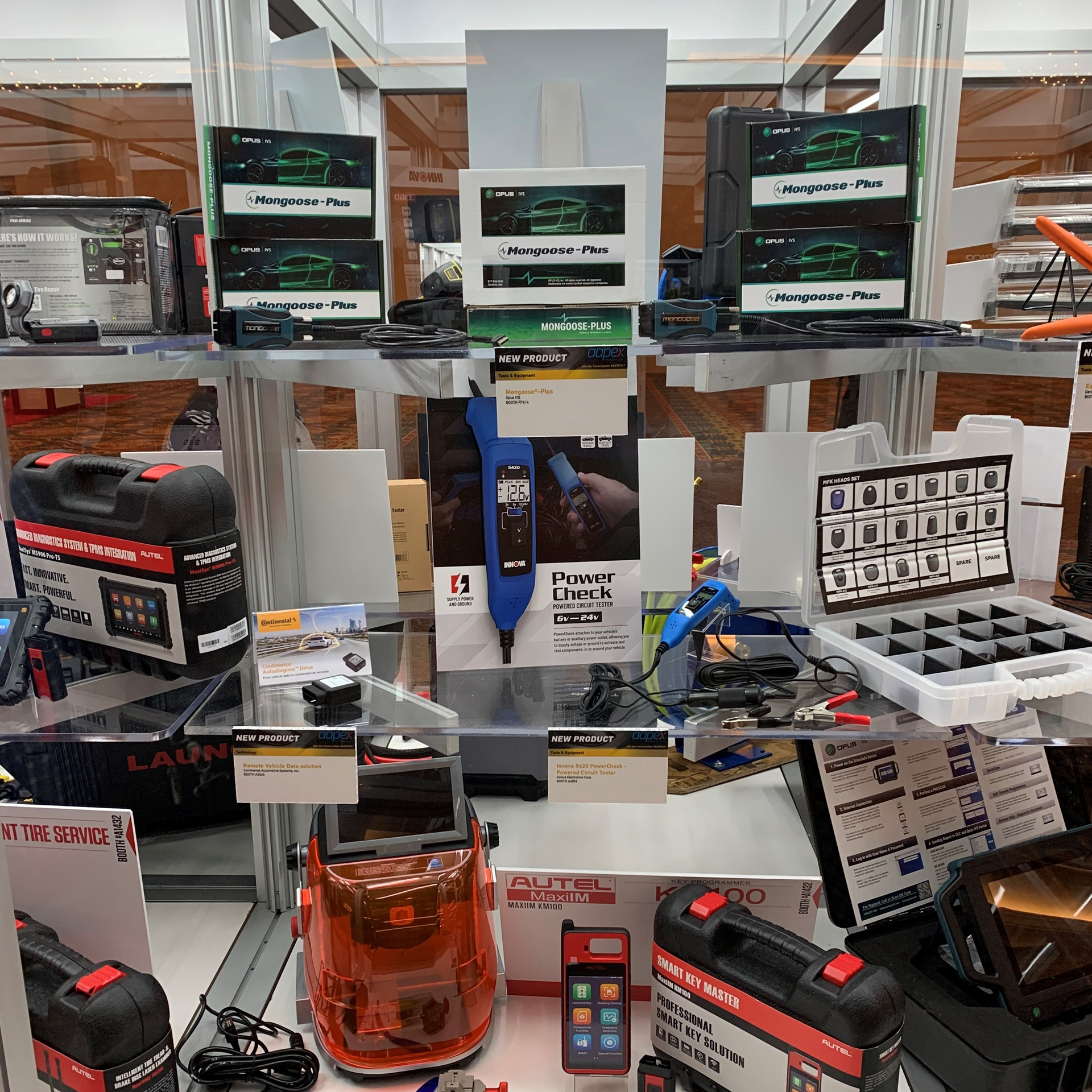 Innova Electronics's 5420 PowerCheck Powered Circuit Tester (center) wins in the Tools & Equipment category for AAPEX's New Product Showcase.