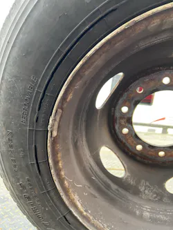 Figure 6 - Some conditions cannot be detected accurately by a TPMS tool. For this reason, a visual inspection must always be conducted.