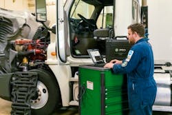 It’s important for technicians to select a diagnostic solution that can diagnose the entire truck regardless of which components are on-board. It’s important for technicians to select a diagnostic solution that can diagnose the entire truck regardless of which components are on-board.