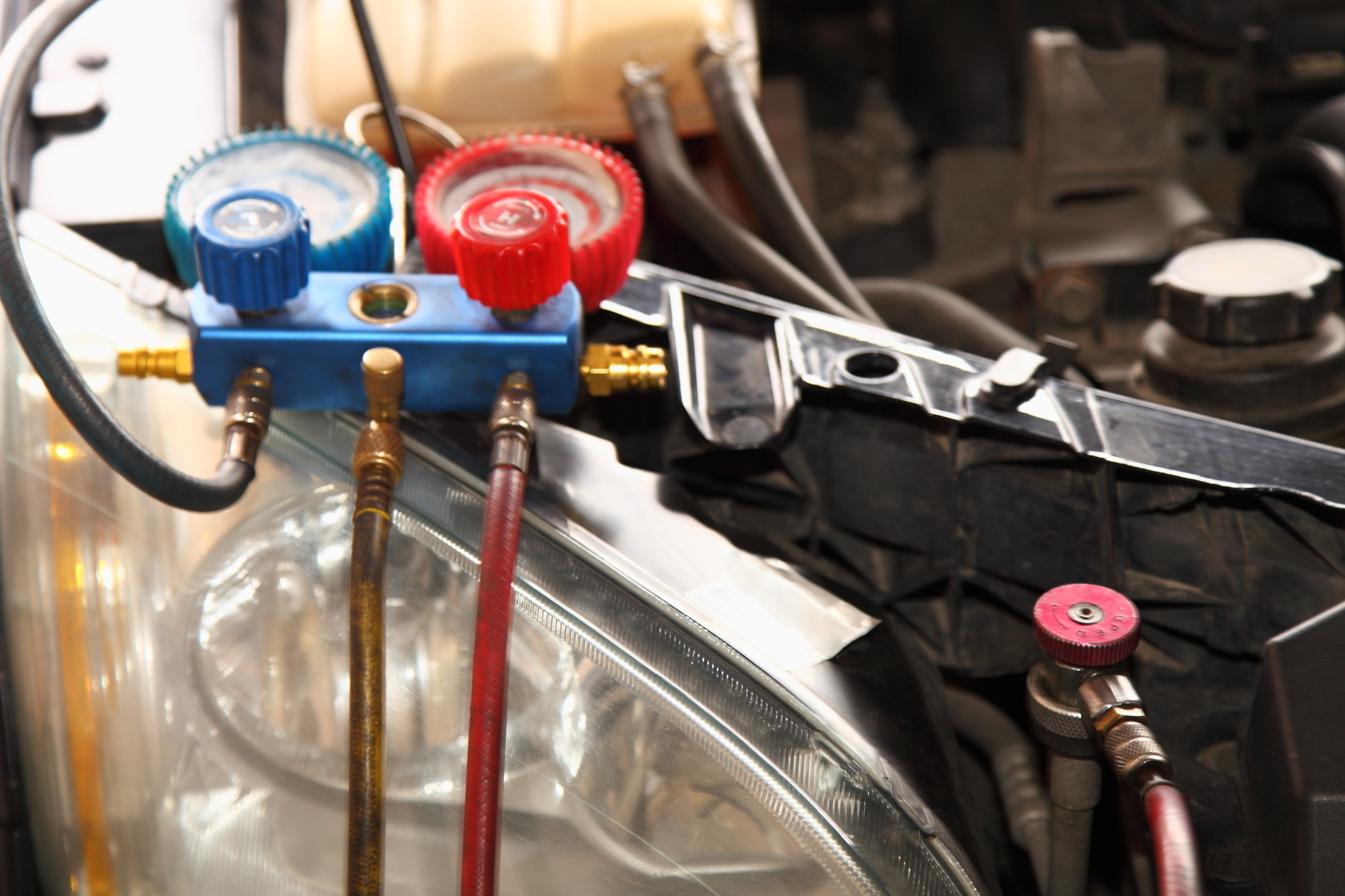 MAHLE launches A/C microsite resource for auto repair shops