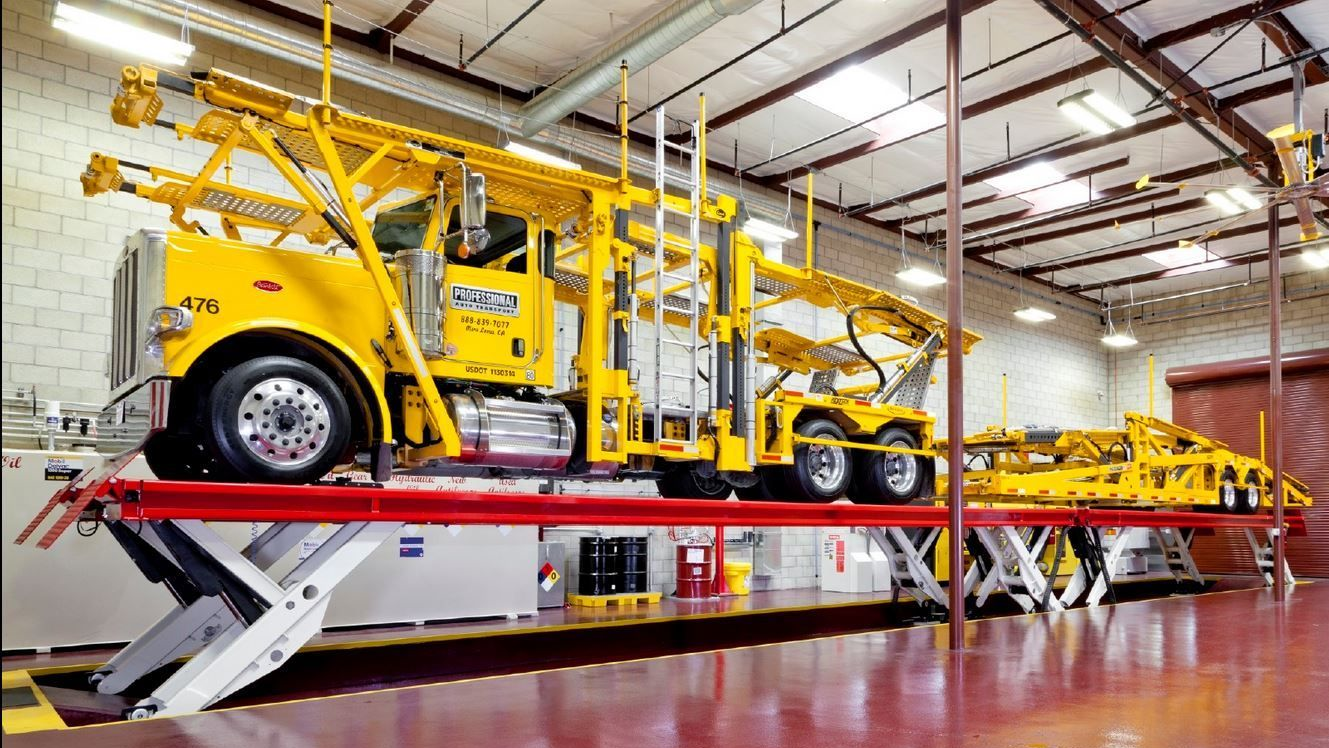 Tandem SKYLIFT transporter truck