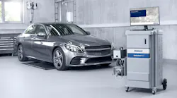 MAHLE EmissionPRO equipment measures particles from the tailpipe.