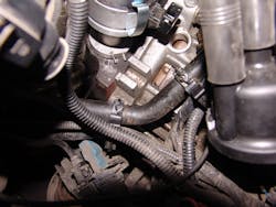 Figure 3 - Photo of the TDC mark on the flywheel & the distributor not in the correct position. Figure 3 - Photo of the TDC mark on the flywheel & the distributor not in the correct position.