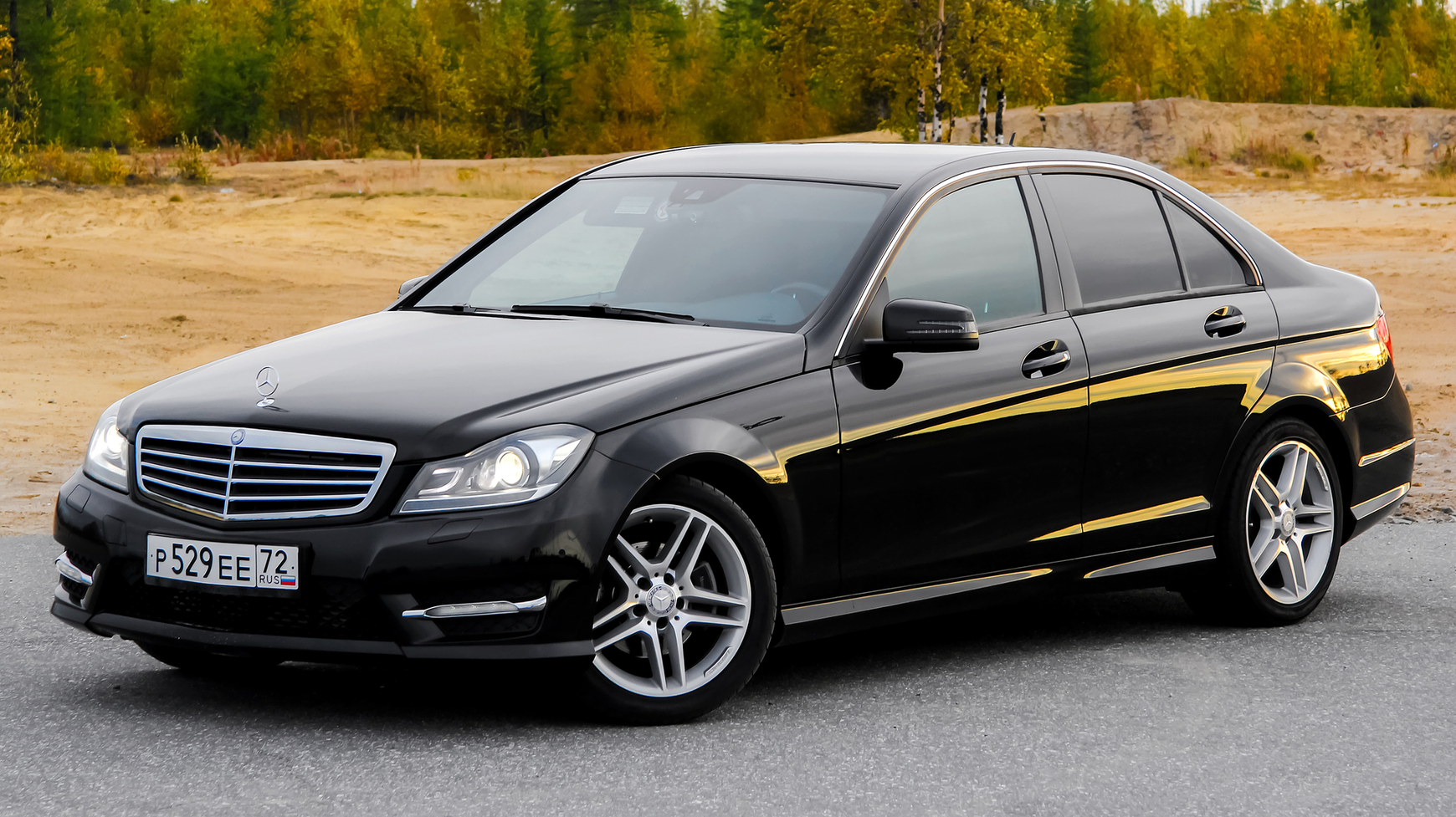 Dreamstime M 58772865