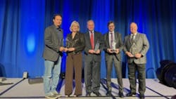 Awda 63690b0fd4d98 Awda 63690b0fd4d98