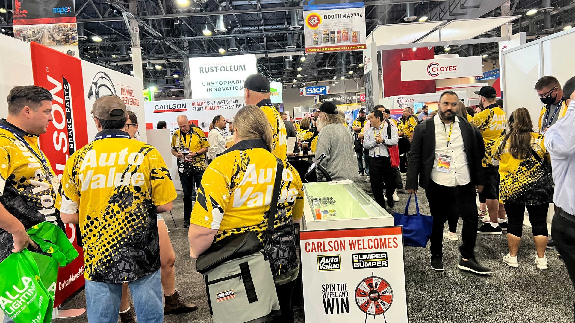 Photo Gallery SEMA 2022 Vehicle Service Pros