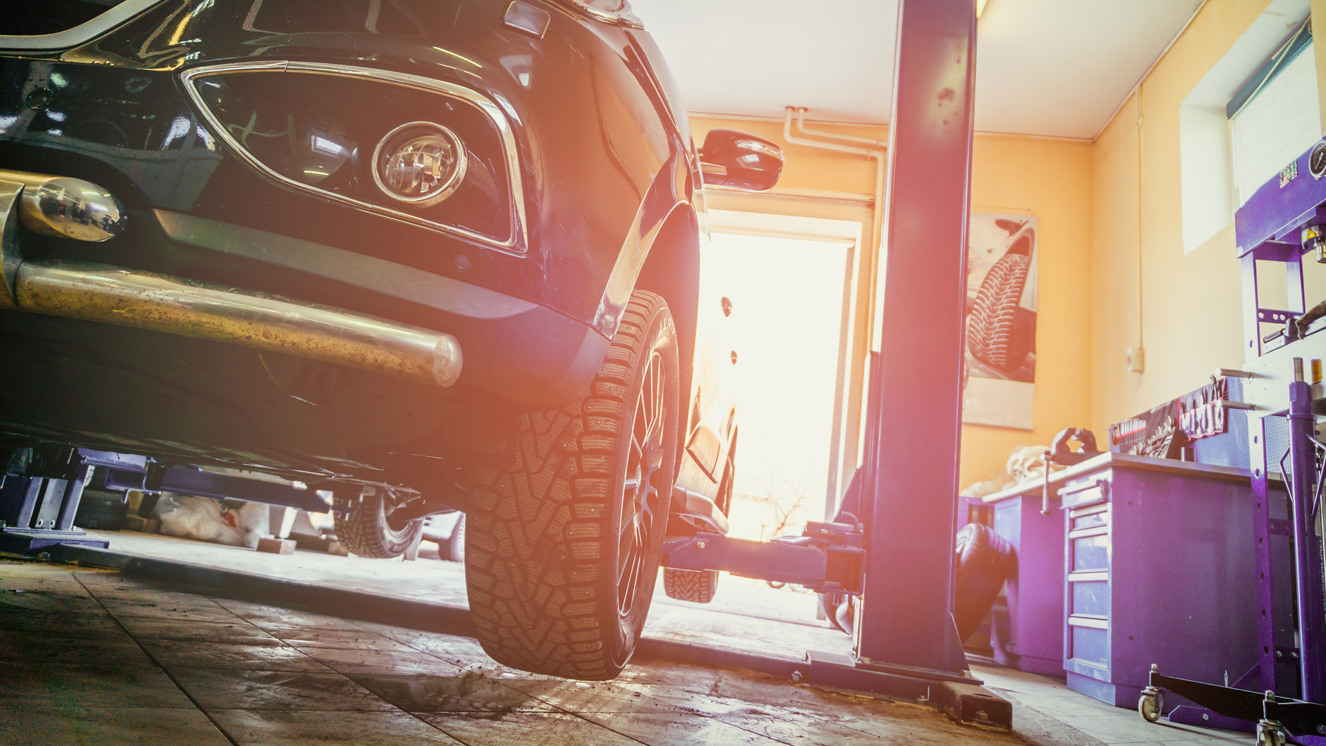 Calif. auto shop offers free and low-cost repairs to those in need