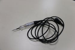 Figure 7- A test light, when referenced to ground, can provide illumination that helps us infer voltage available and variations of output illumination indicating the sensor is generating a signal. Figure 7- A test light, when referenced to ground, can provide illumination that helps us infer voltage available and variations of output illumination indicating the sensor is generating a signal.