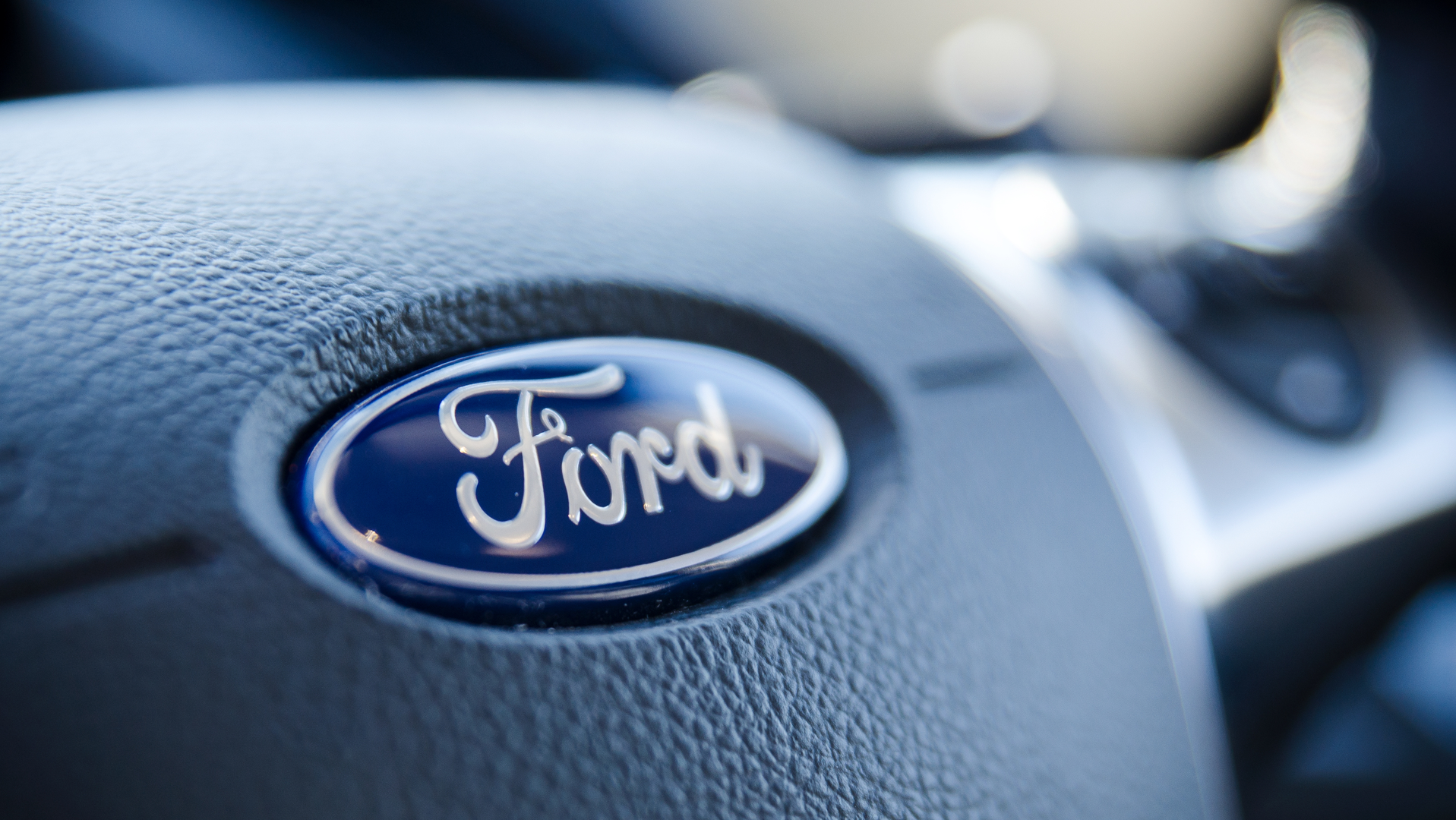 Case Study: Ford F-250 battery goes dead overnight