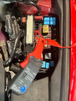 Figure 2- The amp probe demonstrates the work being performed in the circuit being measured. Since the current flow is the same anywhere in the series circuit, this measurement can be acquired at the most convenient location to save time and energy. Figure 2- The amp probe demonstrates the work being performed in the circuit being measured. Since the current flow is the same anywhere in the series circuit, this measurement can be acquired at the most convenient location to save time and energy.