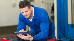 Technician with tablet Technician with tablet