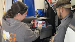 Ed & Maria Lee, Mac Tools