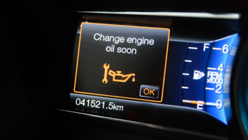 2 Oil Warning And Oil Change Indicator
