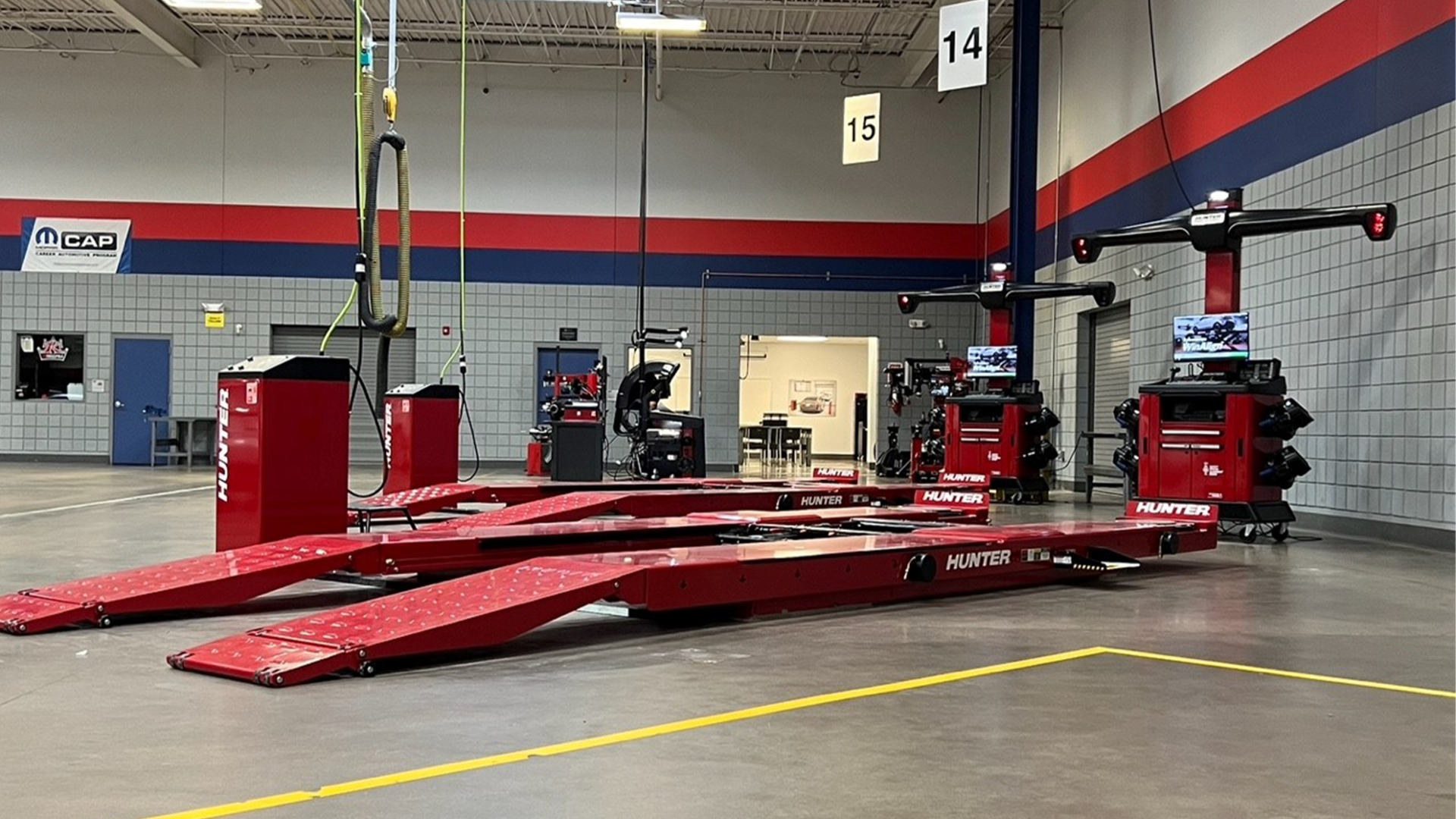 Hunter Engineering opens up 47th training center at Lincoln Tech's Denver campus