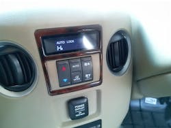 Figure 13- View of rear climate control with 5V reference restored (display is active). Figure 13- View of rear climate control with 5V reference restored (display is active).