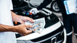 Paying for car repair with cash Paying for car repair with cash
