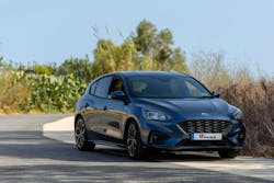 2_ford_focus_shutterstock 2_ford_focus_shutterstock