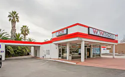 65b80018e14373001e382900 Thewowfactorthiscaliforniashopemphasizescommunityrelations 65b80018e14373001e382900 Thewowfactorthiscaliforniashopemphasizescommunityrelations