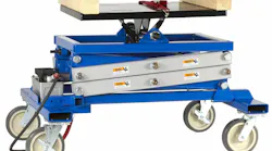 new-otc-powertrain-lift-has-2-500-pound-capacity