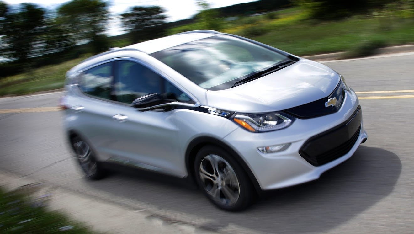 65b8062e6ab32c001e411d9a80553 Bolt Ev 090216 09 Mw