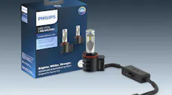 new-philips-x-tremeultinon-led-fog-lamp-delivers-an-advanced-led-upgrade