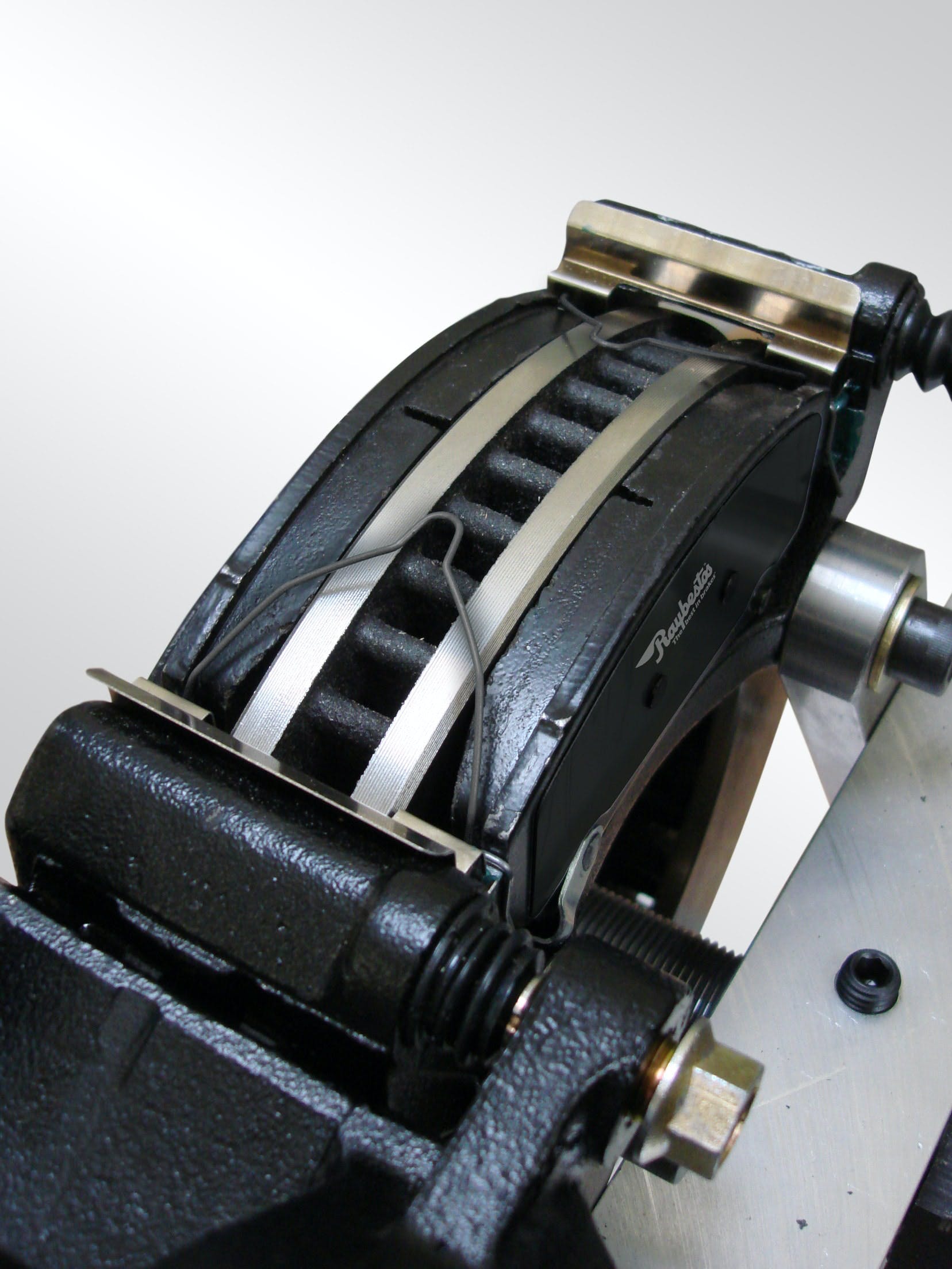 Raybestos offers drag reduction clips | 2012-02-01 | Vehicle Service Pros