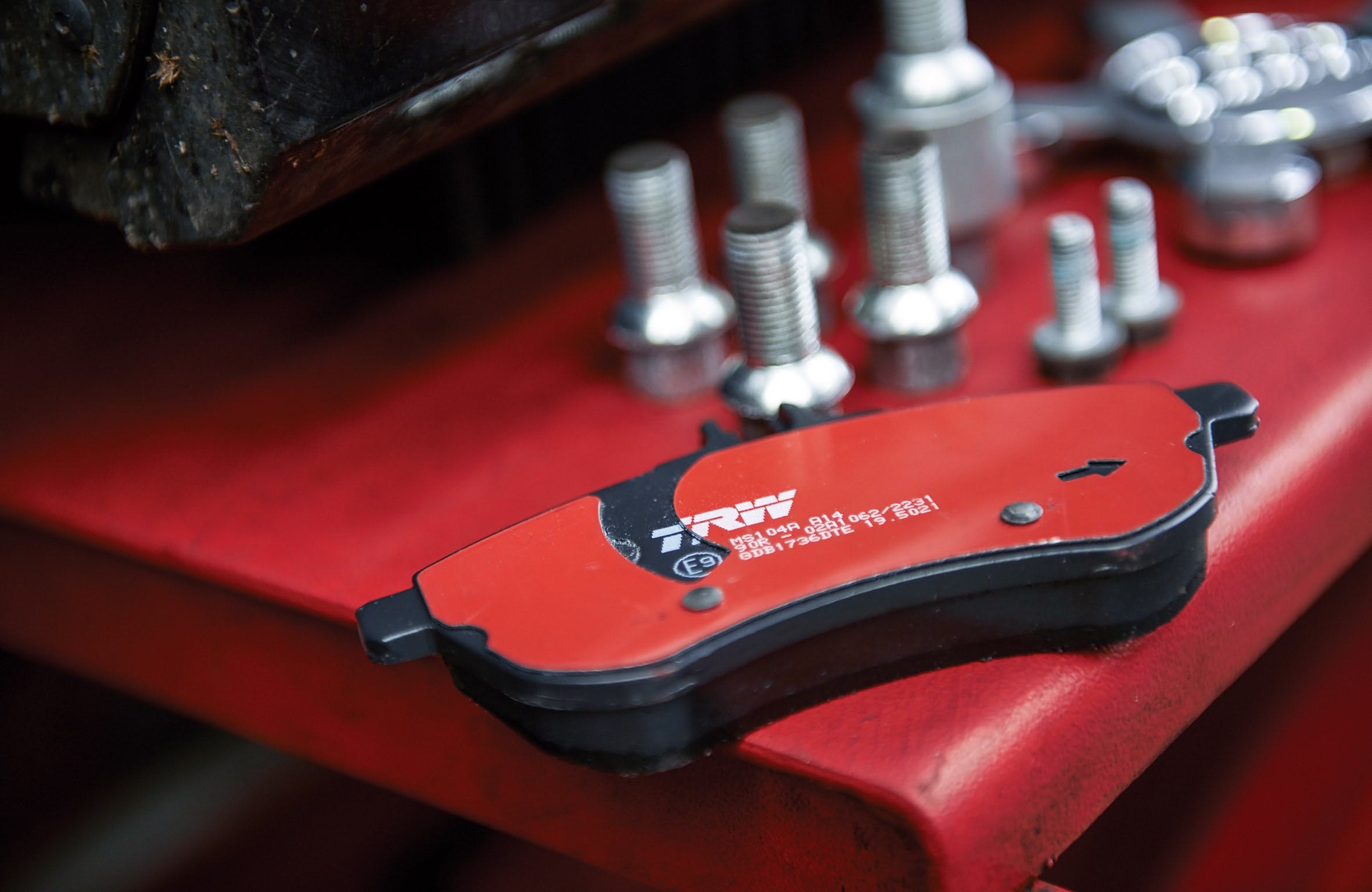zf-aftermarket-launches-trw-branded-brake-pads