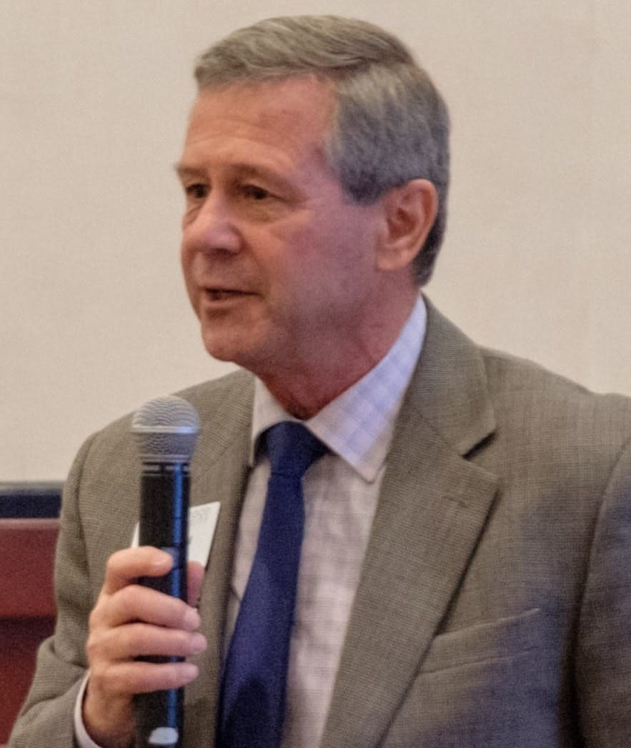northwood-university-establishes-scholarship-to-honor-warren-mault