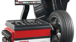 hennessy-updates-coats-1600-wheel-balancer