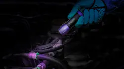 tracer-articles-leak-detection-flashlight-has-compact-design