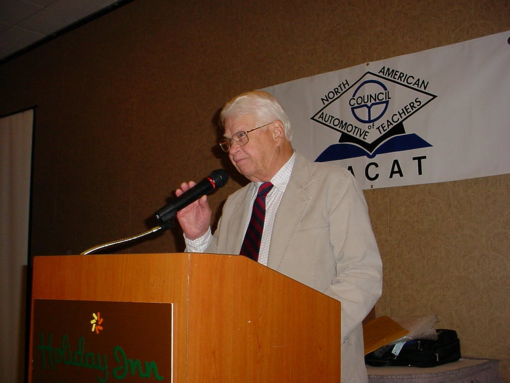 65b81d8243f3cf001e3b305d Formernacatexecutivemanageralgoodyeardies