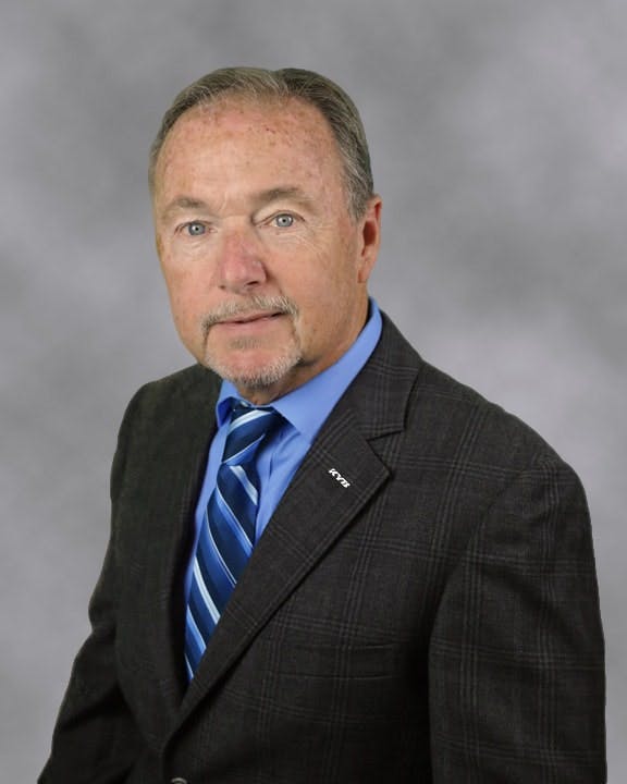 kyb-americas-mac-mcgovern-is-honored-by-the-import-vehicle-community