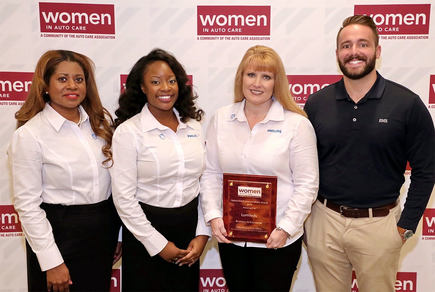 lumileds-earns-automotive-communications-award-at-aapex