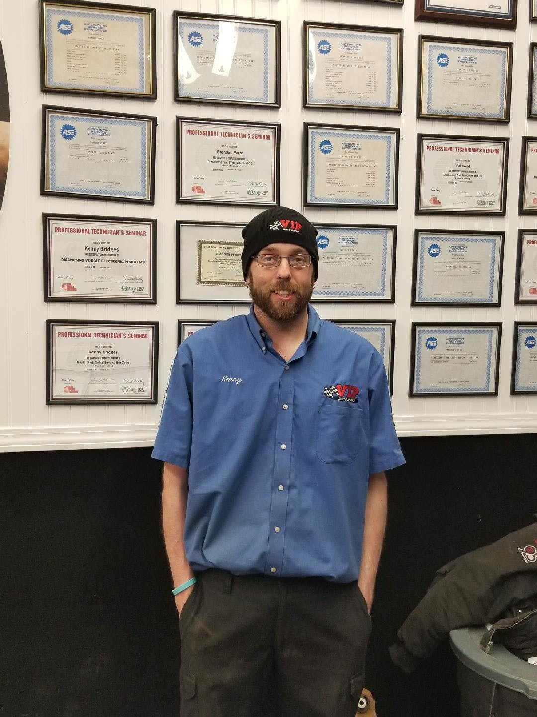 65b82c8a322efb001e84c830 Twoviptiresandserviceemployeesearnworldclasstechnicianstatus