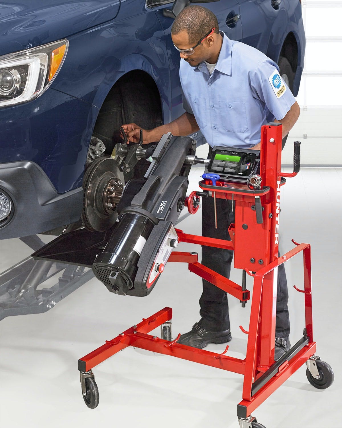 65b82cbdb4e863001e6981c9 Hunterbrakelatheisendorsedbyseveraloems