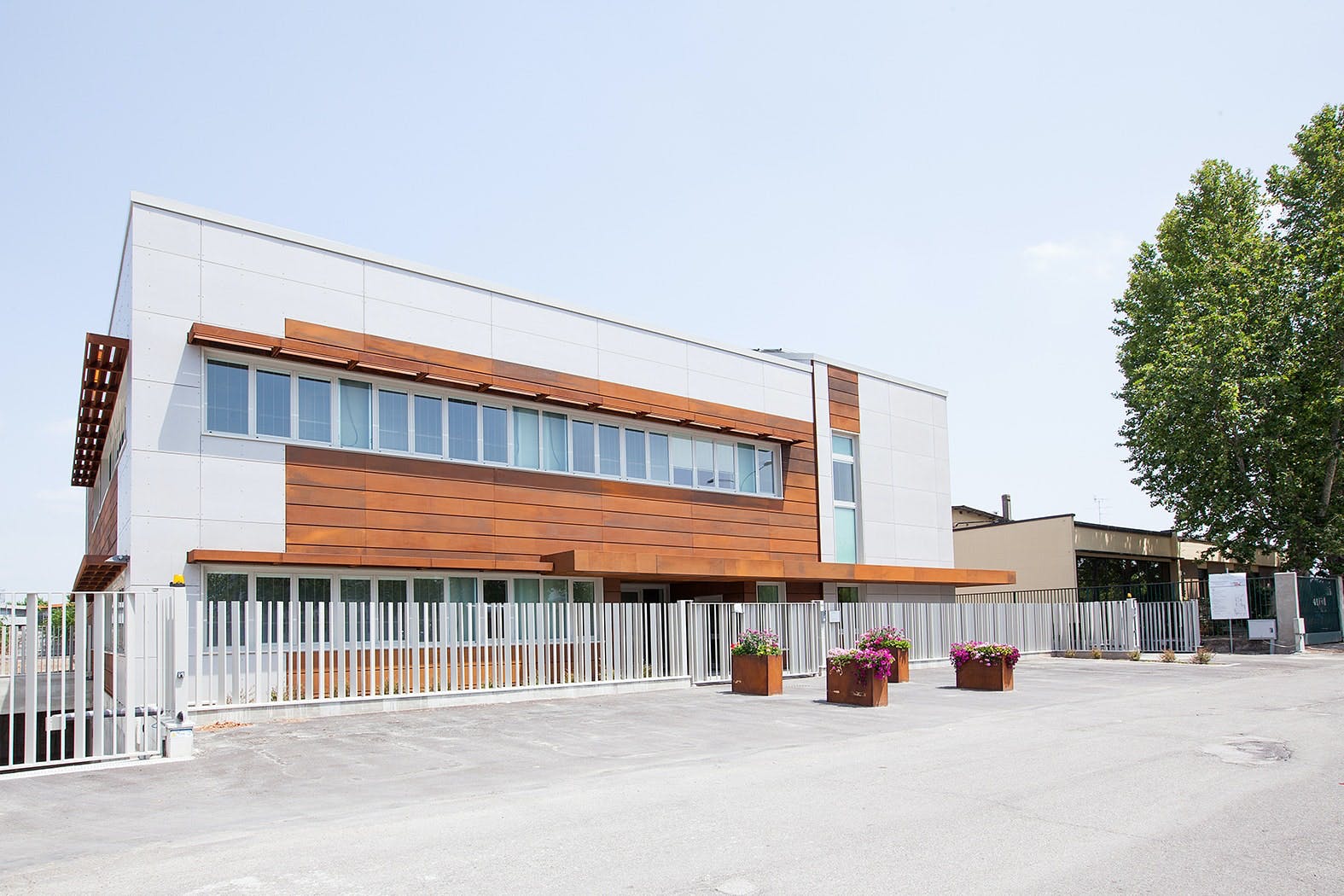 65b82fa9fc6479001e678516 Autopromotecorganizerpromotecsrlopensanewheadofficeinitaly