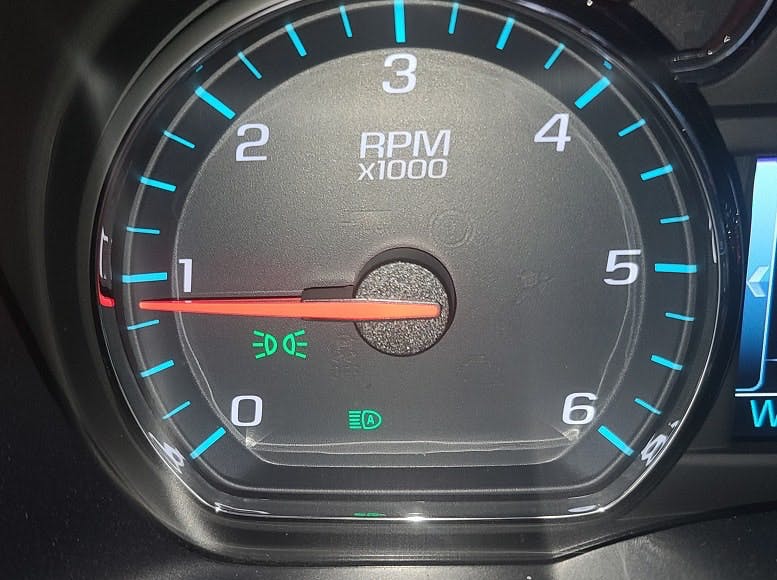 Servicing-Automatic-High-Beam-Headlights04-web