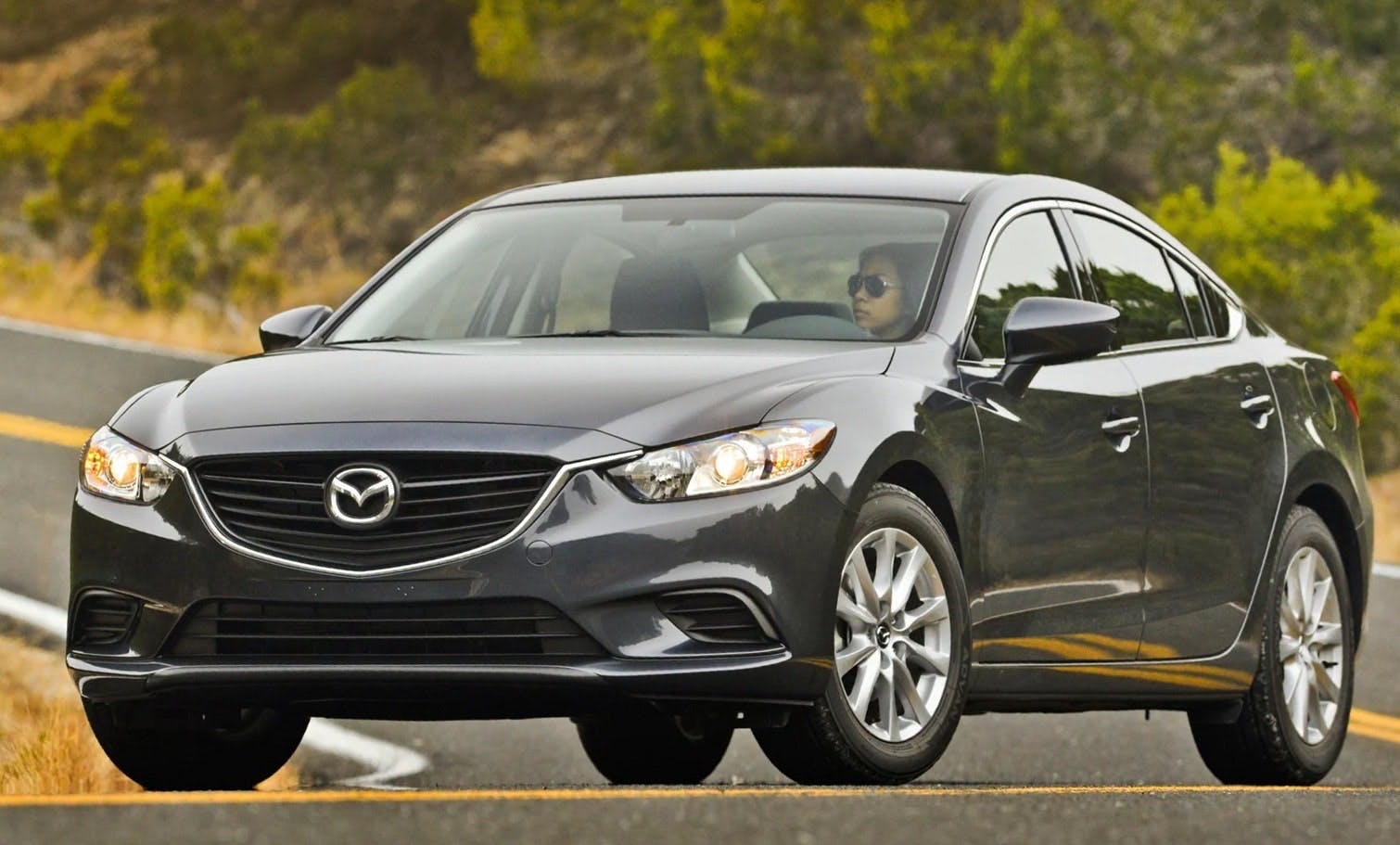 65b83c0e0f2136001ee16b01 Mazda