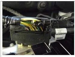 65b83c160e36b1001e8172ad Bmw011