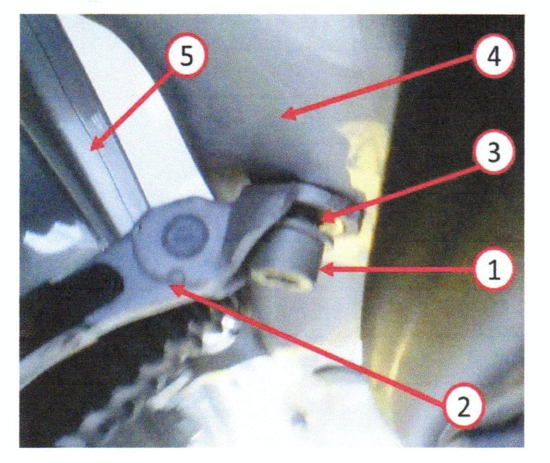 65b841dbdd28ac001e273213 Fiatdoorclunk