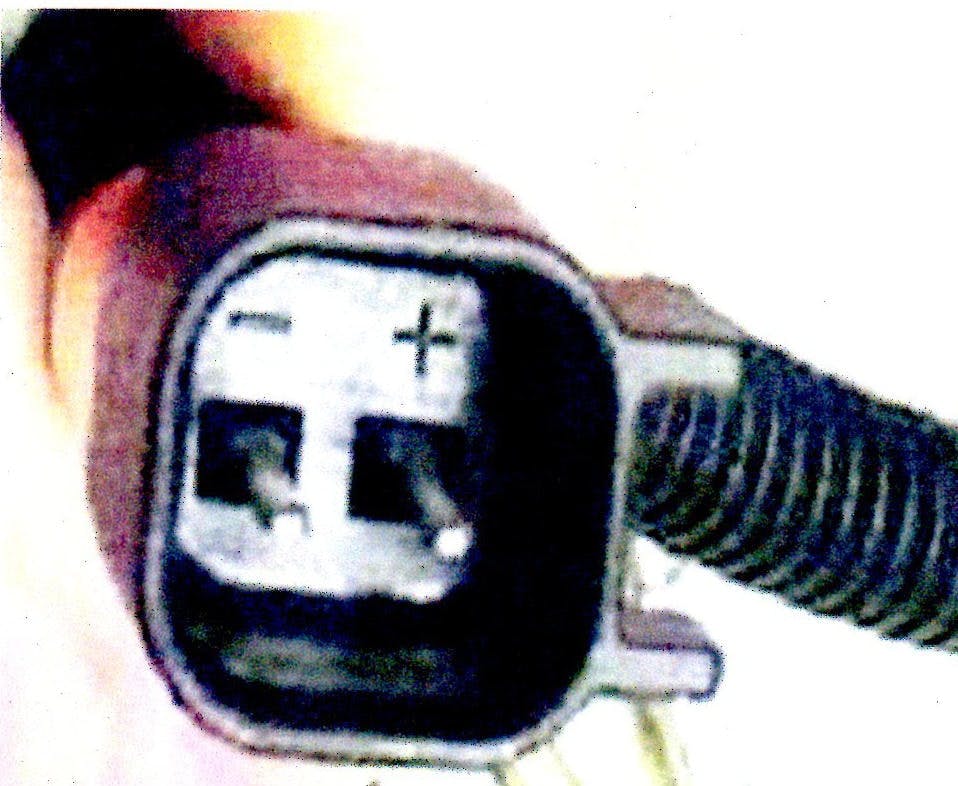 65b8437d403408001f437b7f Badcaddyconnector