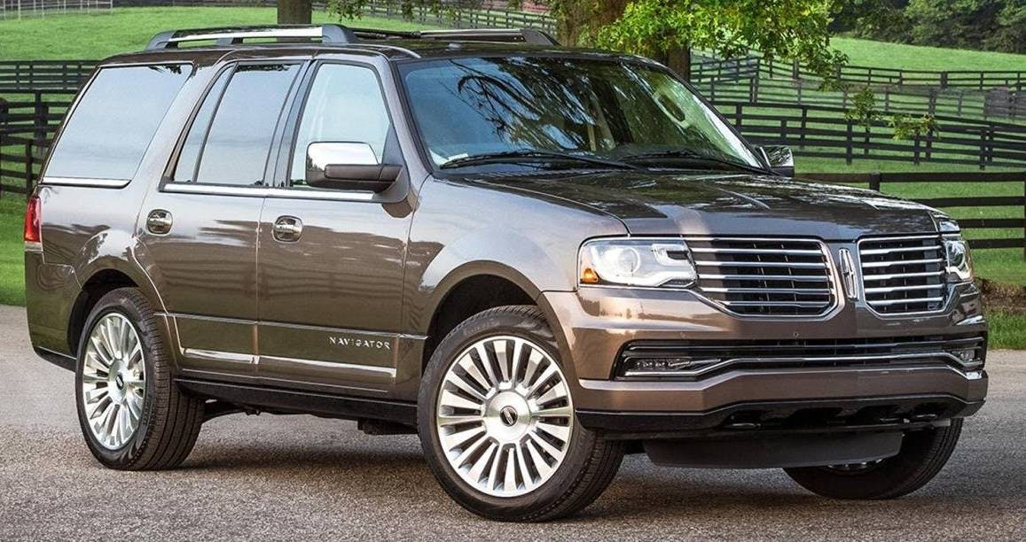 65b855409e2366001eae5561 Crackedlincolnskirt