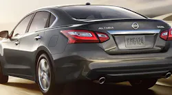 NISSAN-(2)