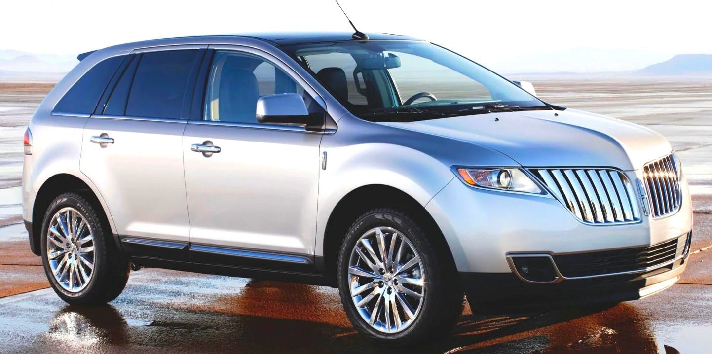 65b85c57c429d6001e08f190 Lincoln