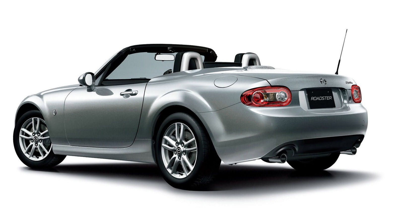 65b85e2a9e2366001eae59f7 Mazda