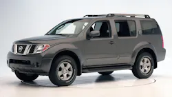 65b85e2cfc6479001e67a2ea Nissan