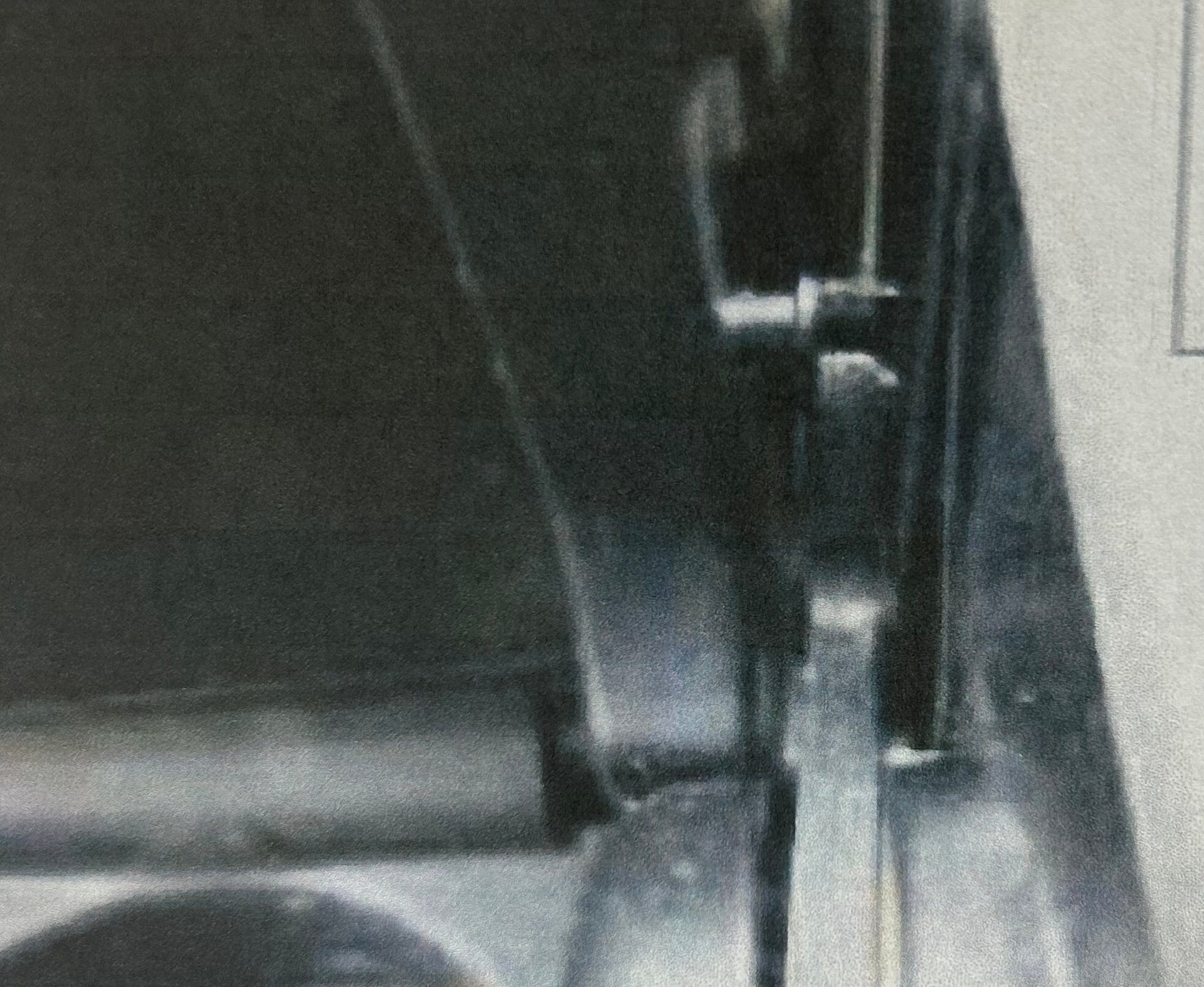 Inspect the pivot pin an linkage for damage.