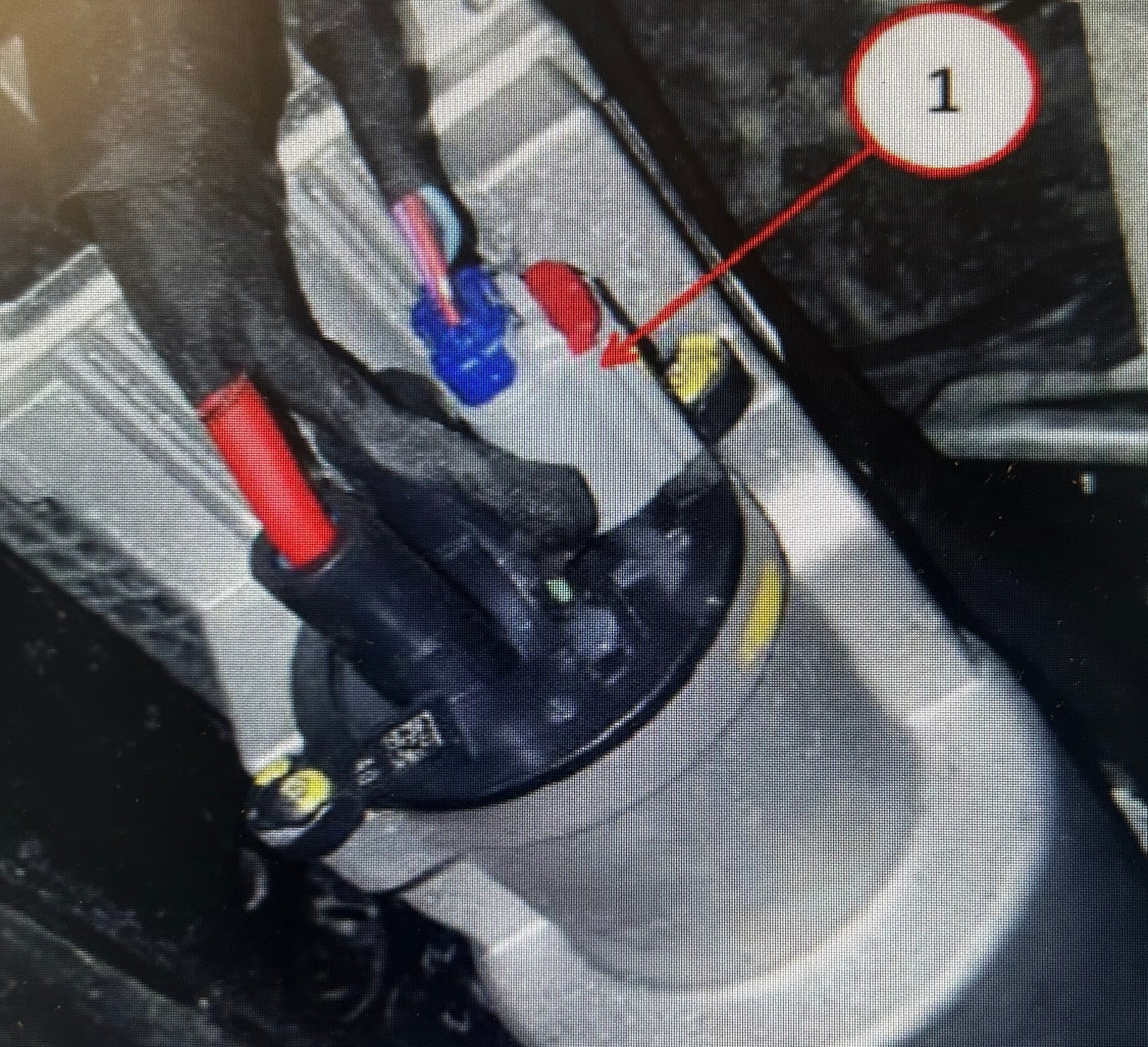 Example of EPS module. Note the gray connector for the torque sensor.