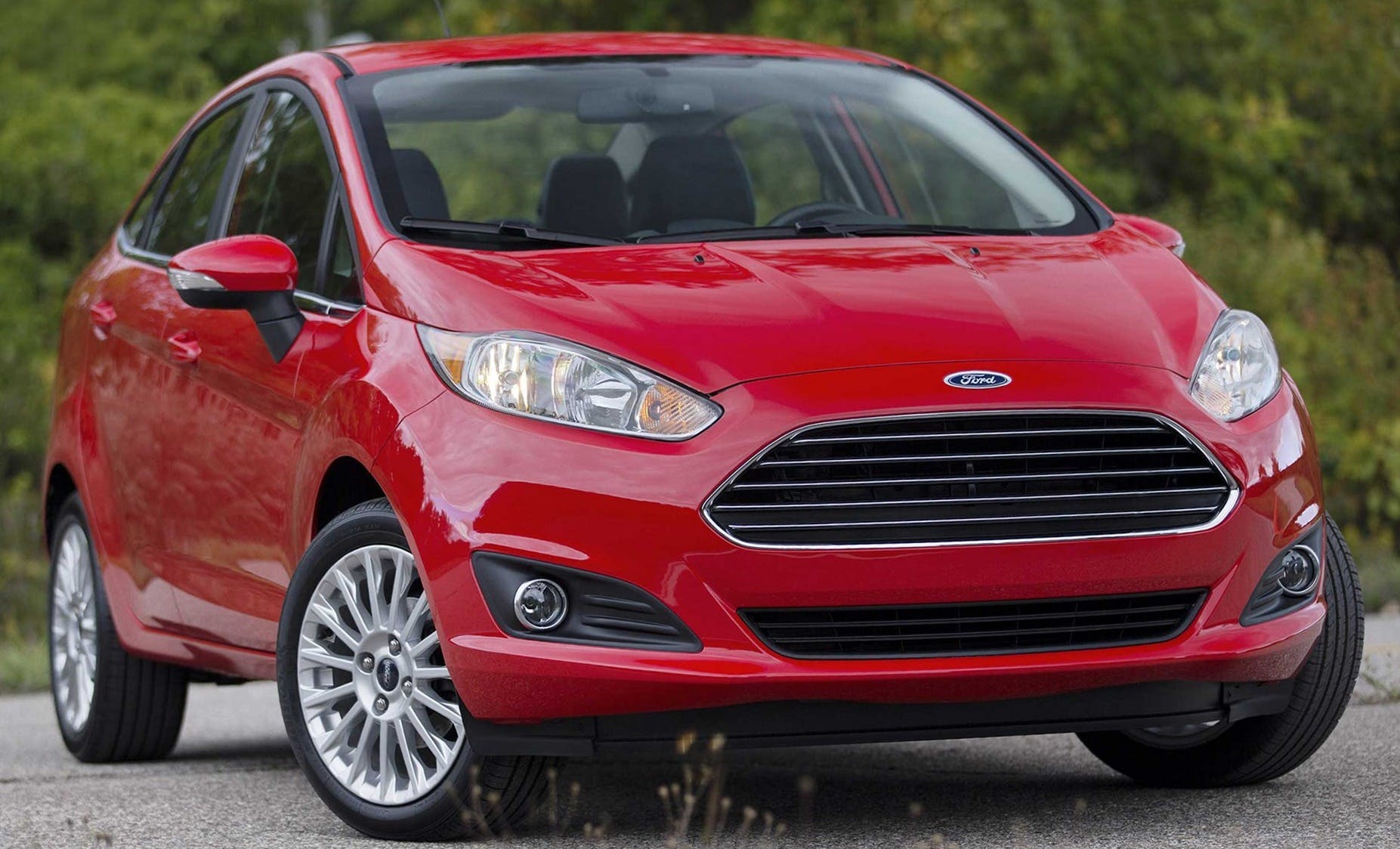 Make sure that you are connected to the internet when entering module programming to obtain the latest updates.