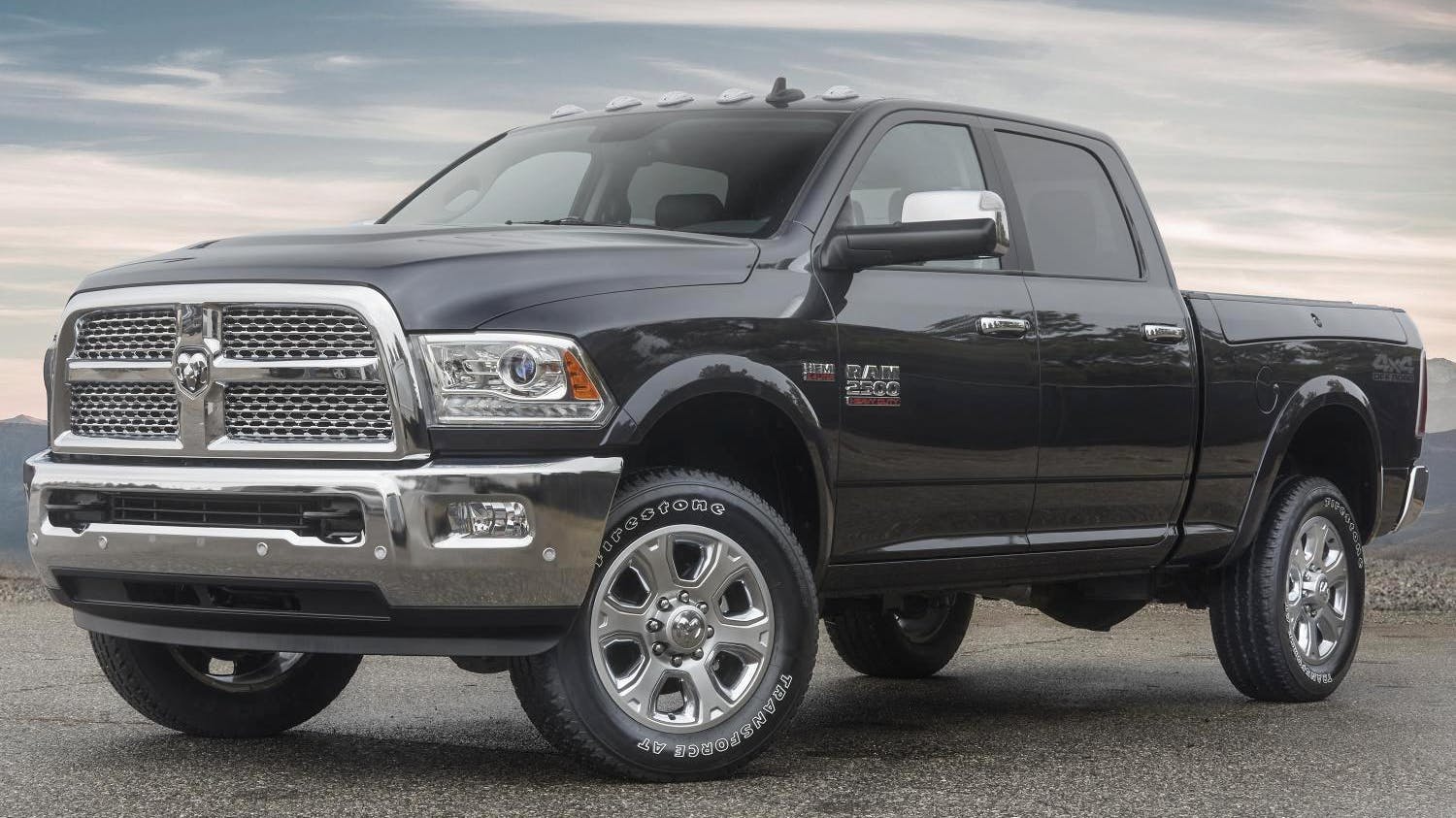 An intermittent condition may occur where the trailer brakes feel as if they are not working for the first few brake applications. This condition only happens if the trailer has been connected before the engine was started.